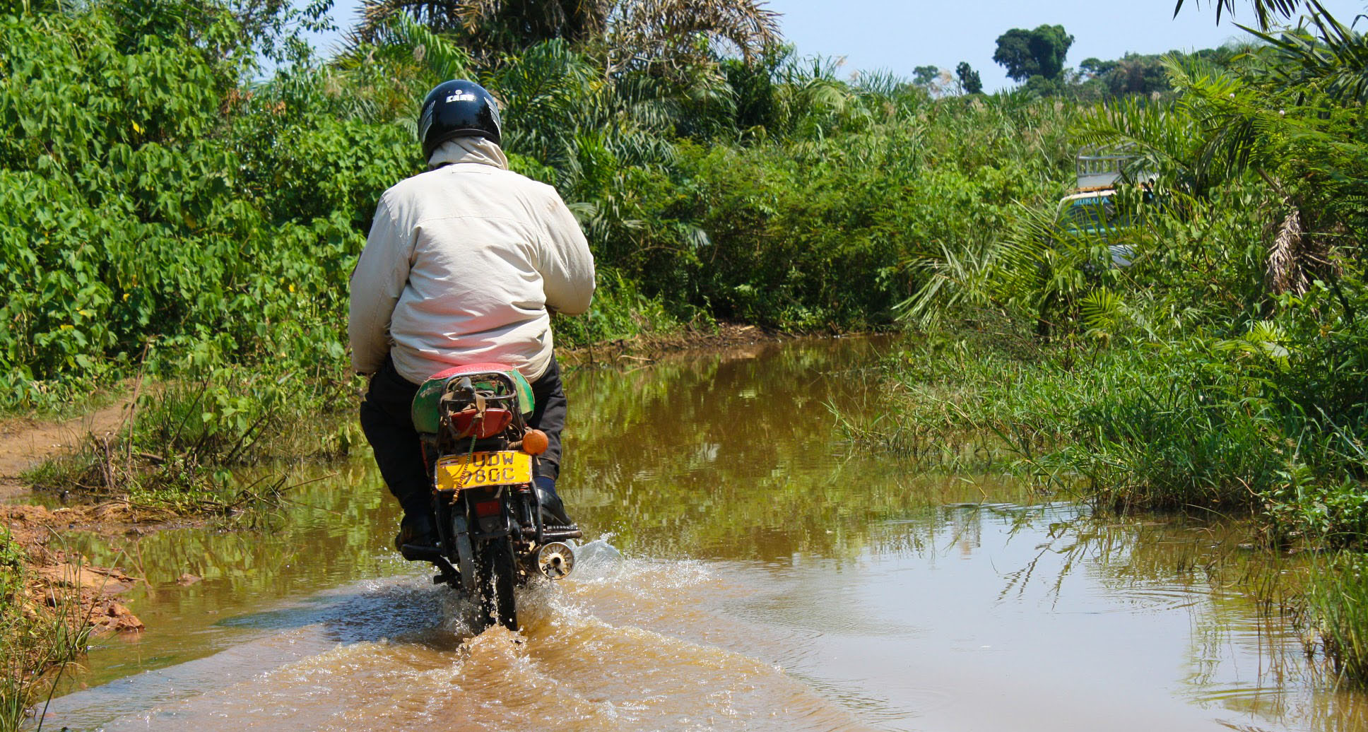 Road to Kiziba community